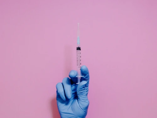 Holding injection needle
