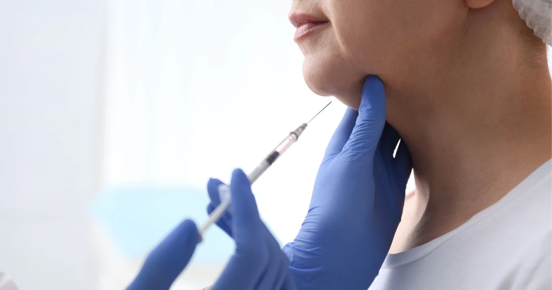 Fat Dissolving injections, client having Aqualyx treatment at Neo-Derm